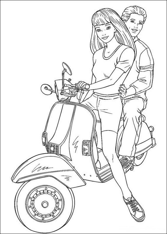 immagine Con Ken su uno scooter